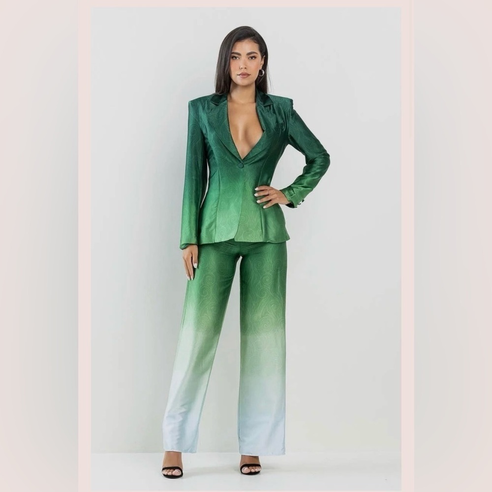 A Day In My Life Suit Set in Green